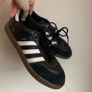 Adidas Sambas